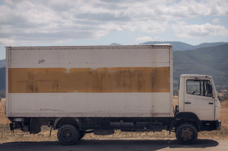 Mercedes-Benz 814 НА ЧАСТИ, снимка 4 - Камиони - 51289188