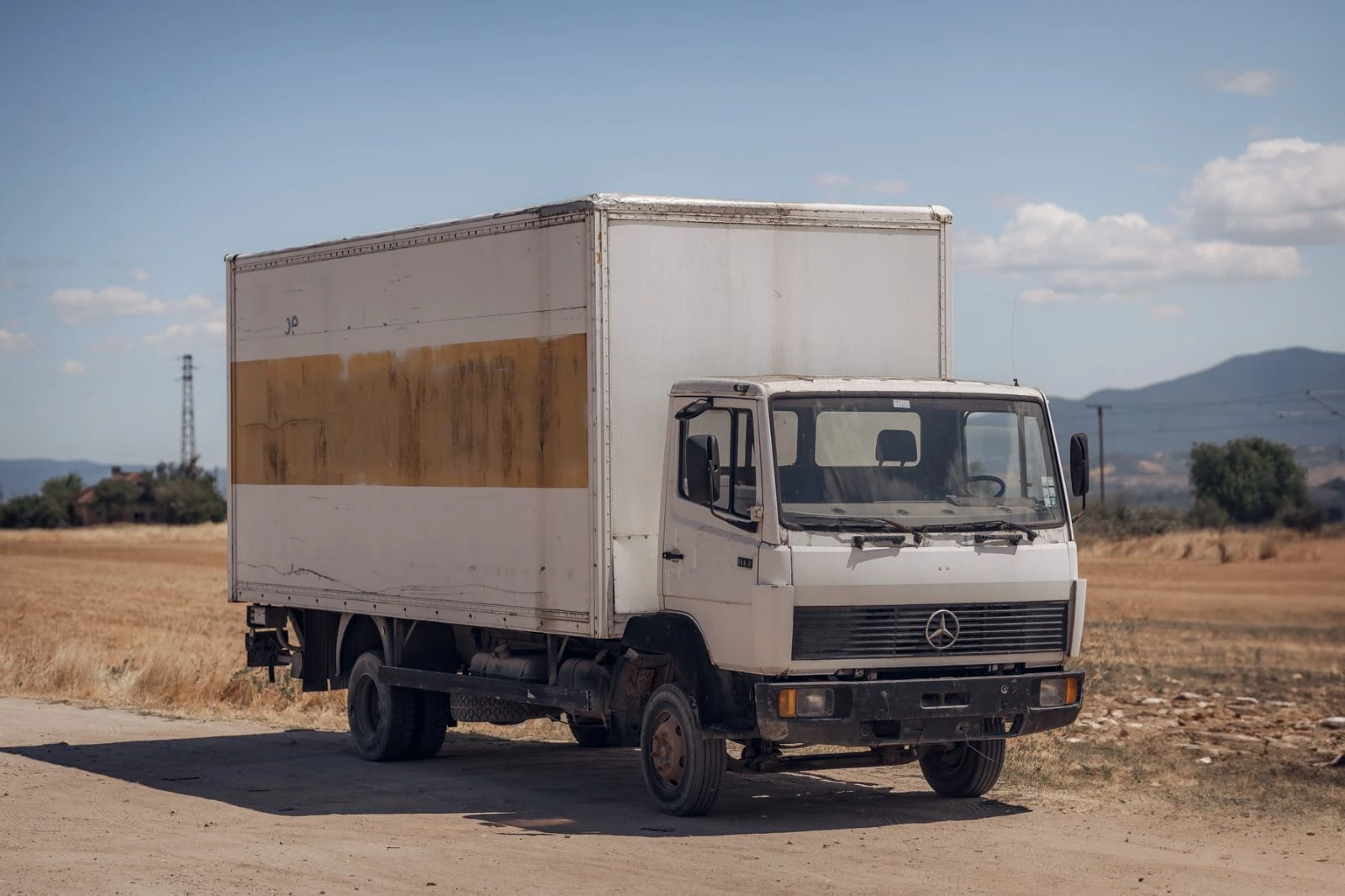 Mercedes-Benz 814 НА ЧАСТИ - изображение 2