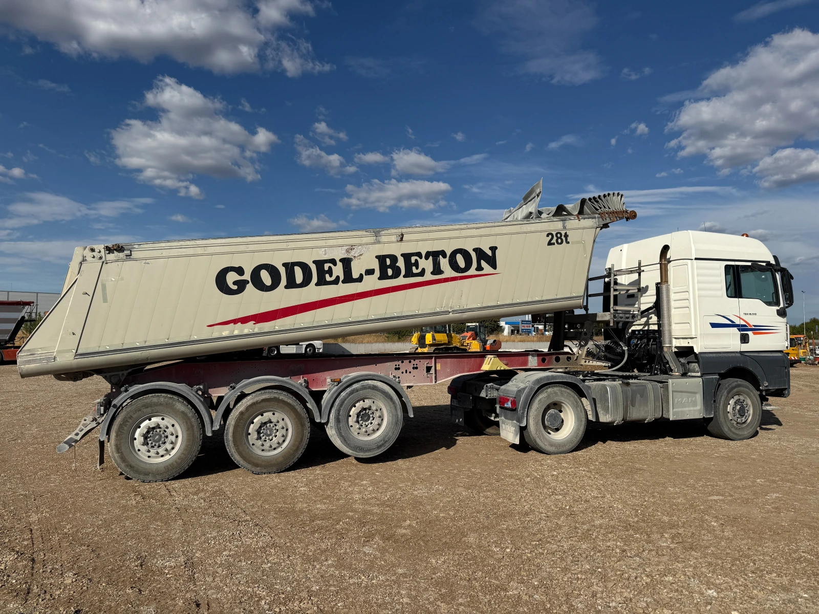 Man Tgx 18.510 4х4 КОМПОЗИЦИЯ SCHMITZ, снимка 6 - Камиони - 56258376