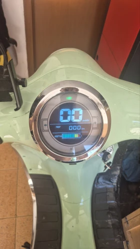 Vespa 125 e-coro El BIKE, снимка 3