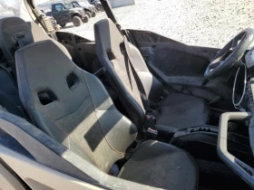 Can-Am Commander MAX XT, снимка 5