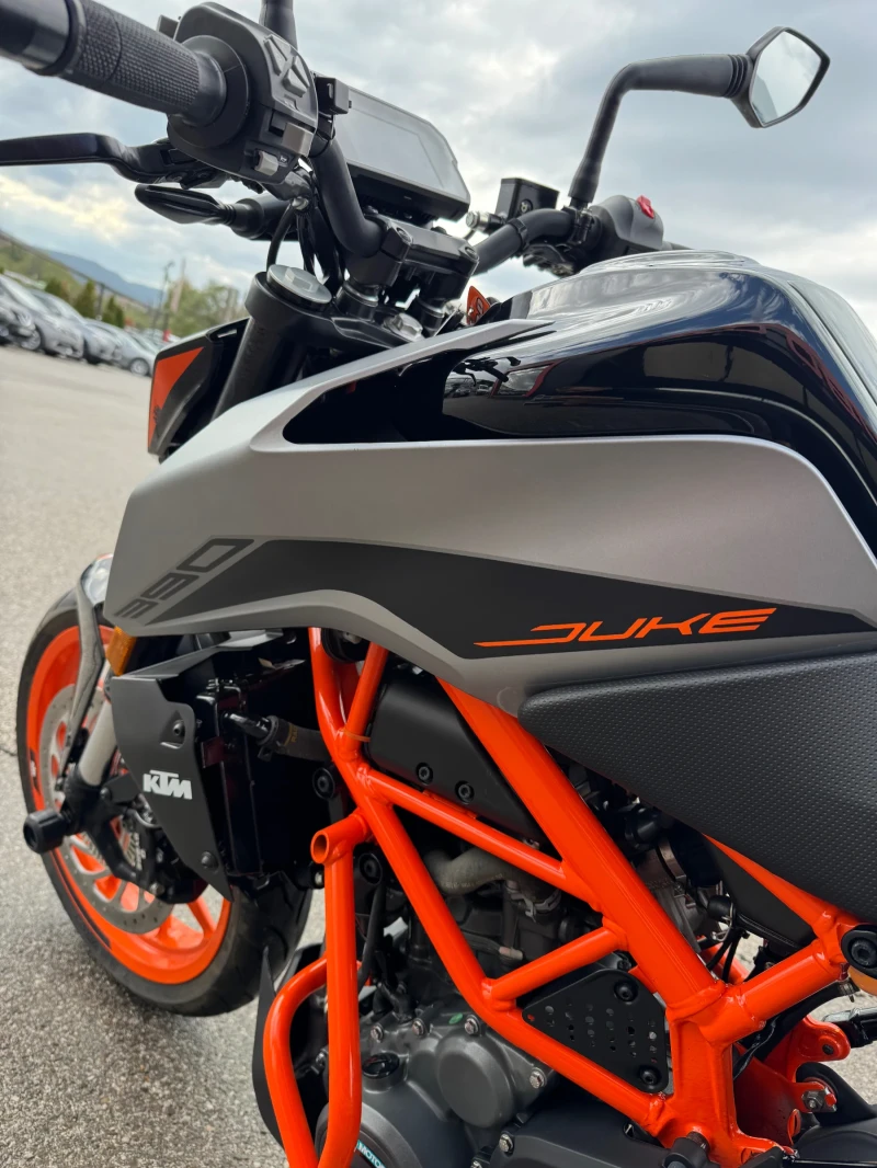 Ktm Duke 390-LED-DIGITAL-ABS-КАТО НОВ-3900км., снимка 13 - Мотоциклети и мототехника - 51755917
