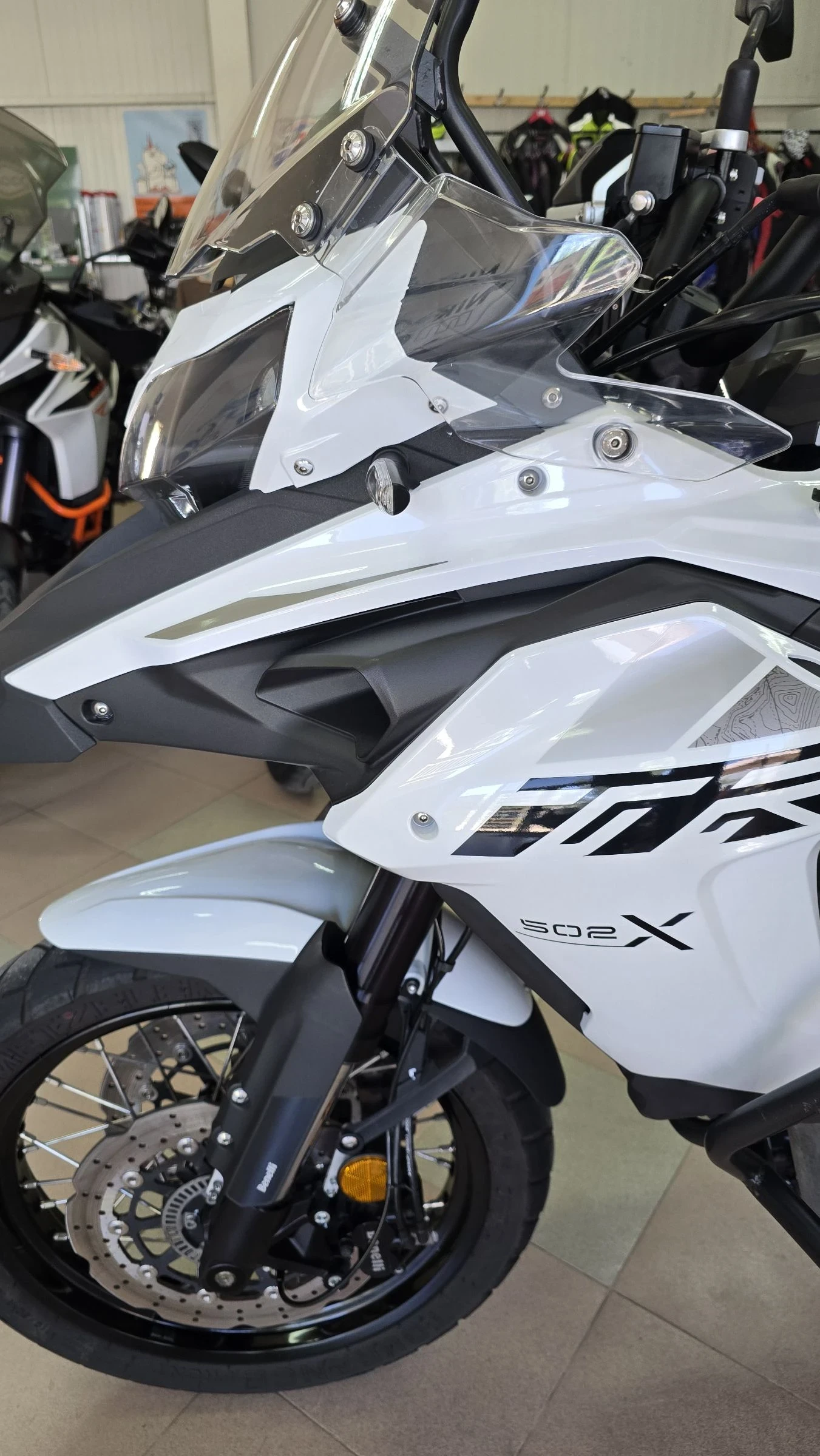 Benelli 500 TRK ABS TCS ! А2 кат.Лизинг !, снимка 9 - Мотоциклети и мототехника - 54969747