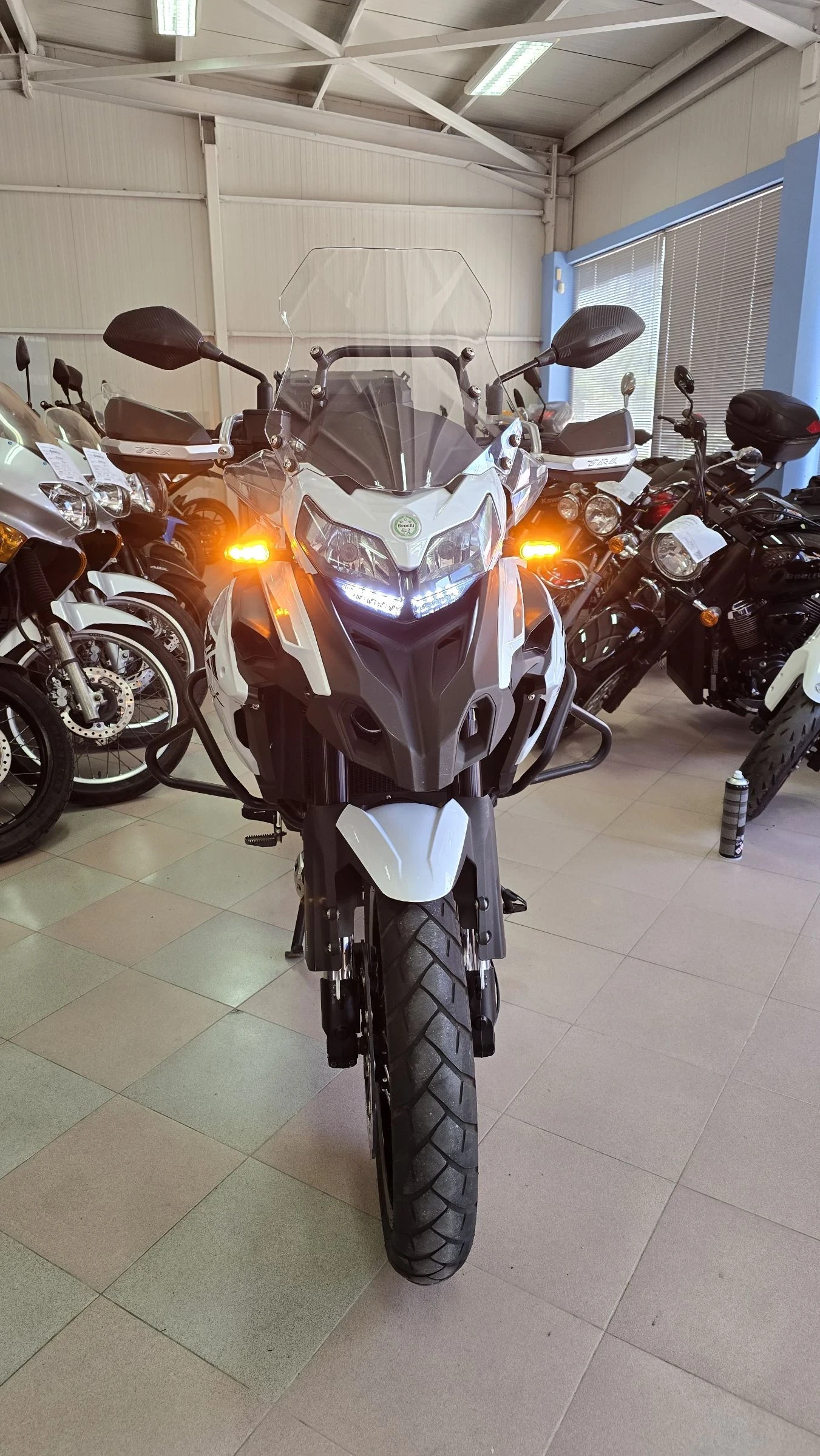 Benelli 500 TRK ABS TCS ! А2 кат.Лизинг !, снимка 3 - Мотоциклети и мототехника - 54969747