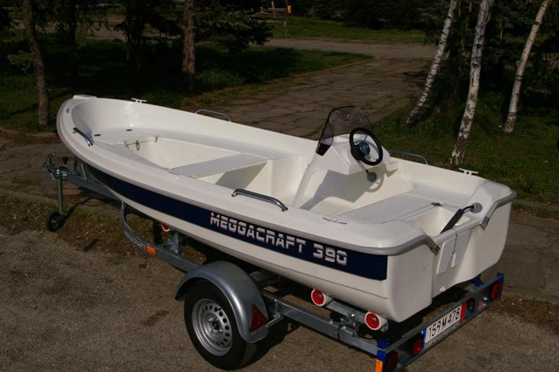 Лодка Собствено производство MEGGACRAFT 390 SPORT, снимка 7 - Воден транспорт - 9174200