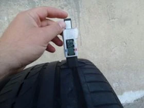 Гуми Летни 235/55R17, снимка 3