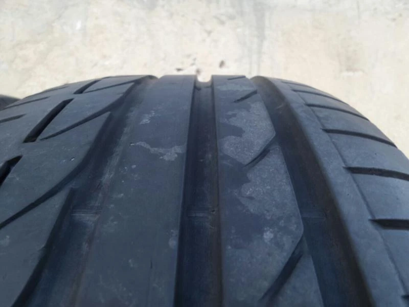 Гуми Летни 235/55R17, снимка 2 - Гуми и джанти - 18567723