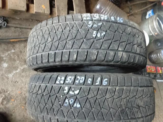 Гуми Зимни 225/70R16, снимка 12 - Гуми и джанти - 20228399