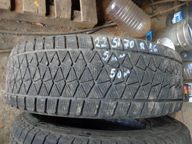 Гуми Зимни 225/70R16, снимка 6 - Гуми и джанти - 20228399