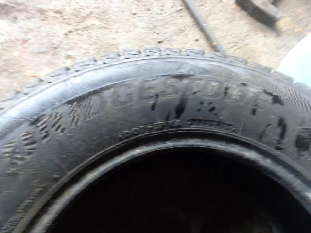 Гуми Зимни 225/70R16, снимка 7 - Гуми и джанти - 20228399