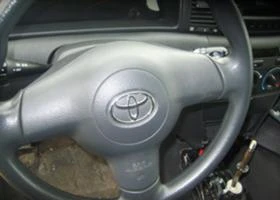 Toyota Corolla 1.4D4D-1.6VVTI-АВТОМАТ, снимка 10