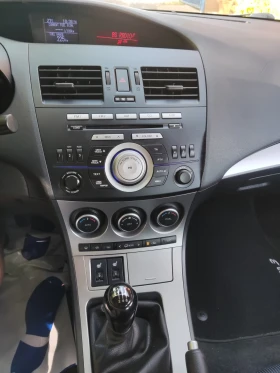 Mazda 3 1.6 Exclusive , снимка 10