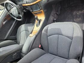 Mercedes-Benz E 270 2.7CDI  2003g  .Бартер колата е в София, снимка 7