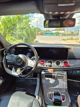 Mercedes-Benz E 220 2.2, снимка 11