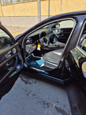 Mercedes-Benz E 220 2.2, снимка 7