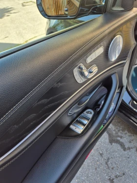 Mercedes-Benz E 220 2.2, снимка 8