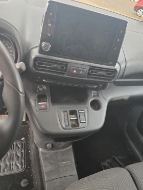 Opel Combo 1.5TDI-AВТОМАТ, снимка 9