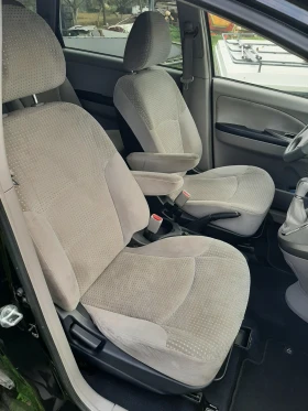 Mitsubishi Grandis, снимка 6