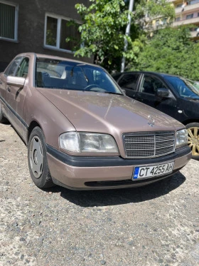 Mercedes-Benz C 220, снимка 2