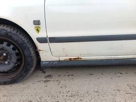 Volvo V40, снимка 4 - Автомобили и джипове - 53673502