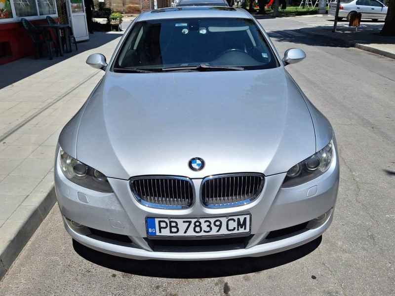 BMW 330, снимка 2 - Автомобили и джипове - 46009294