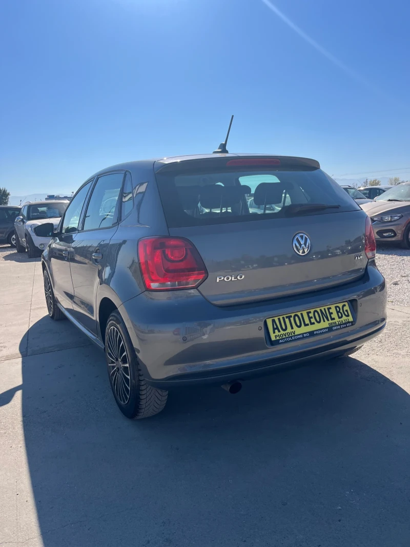 VW Polo 1.6 TDi, снимка 6 - Автомобили и джипове - 47709671