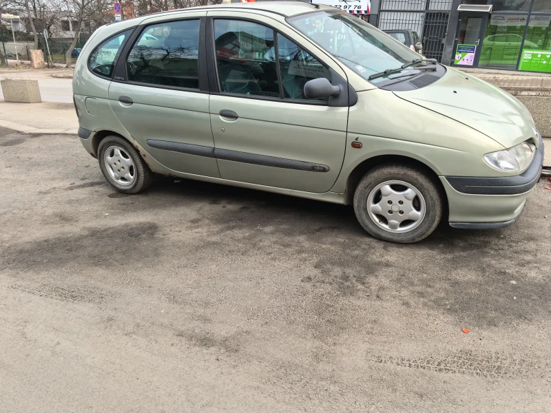 Renault Megane, снимка 4 - Автомобили и джипове - 48908611