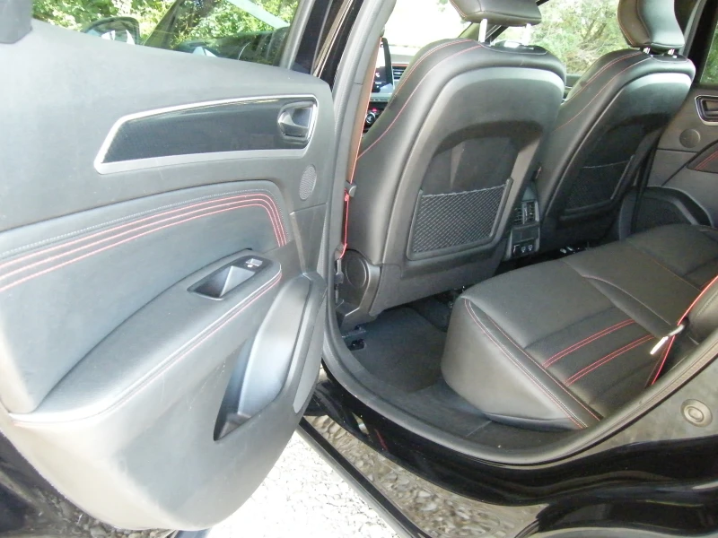 Renault Arkana 1.3 RS LINE 140KC, снимка 10 - Автомобили и джипове - 49183462