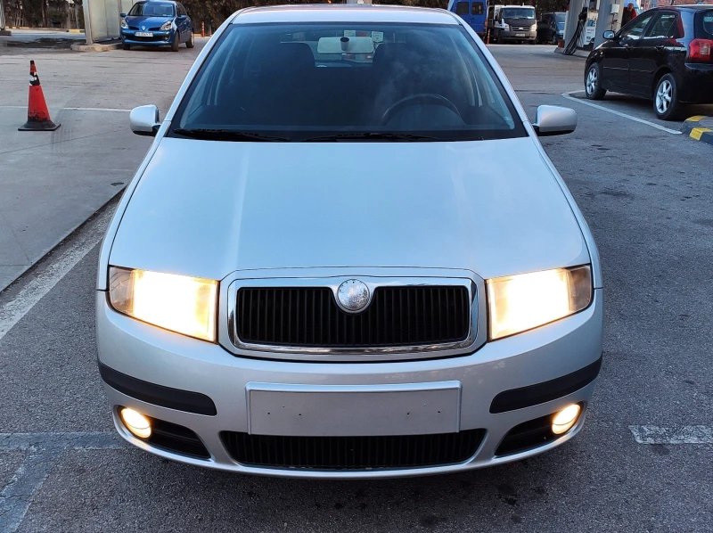 Skoda Fabia 1.4TDi facelift, снимка 2 - Автомобили и джипове - 49263648