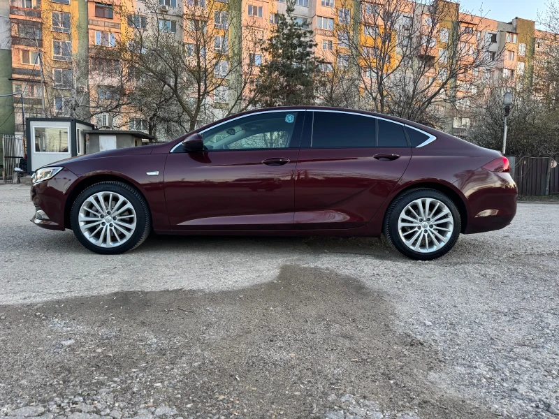 Opel Insignia, снимка 2 - Автомобили и джипове - 49596644