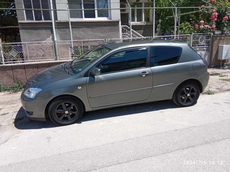 Toyota Corolla, снимка 5 - Автомобили и джипове - 52587573