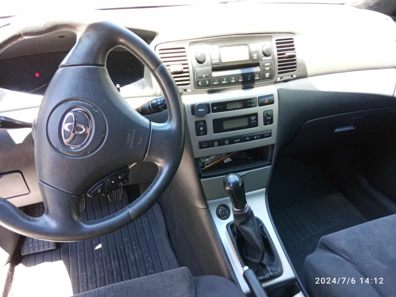 Toyota Corolla, снимка 3 - Автомобили и джипове - 52587573