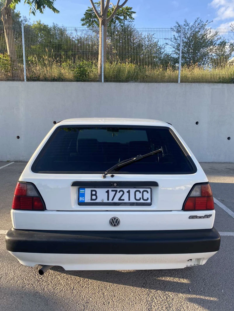 VW Golf, снимка 4 - Автомобили и джипове - 51524163