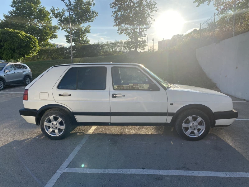 VW Golf, снимка 6 - Автомобили и джипове - 51524163