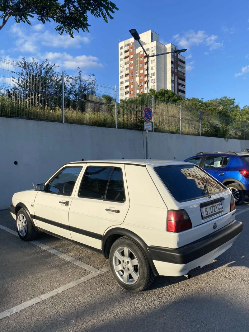 VW Golf, снимка 7 - Автомобили и джипове - 51524163