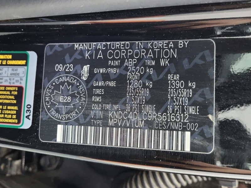 Kia EV6 * LAND W/GT LINE PKG * CARFAX * , снимка 15 - Автомобили и джипове - 53038847