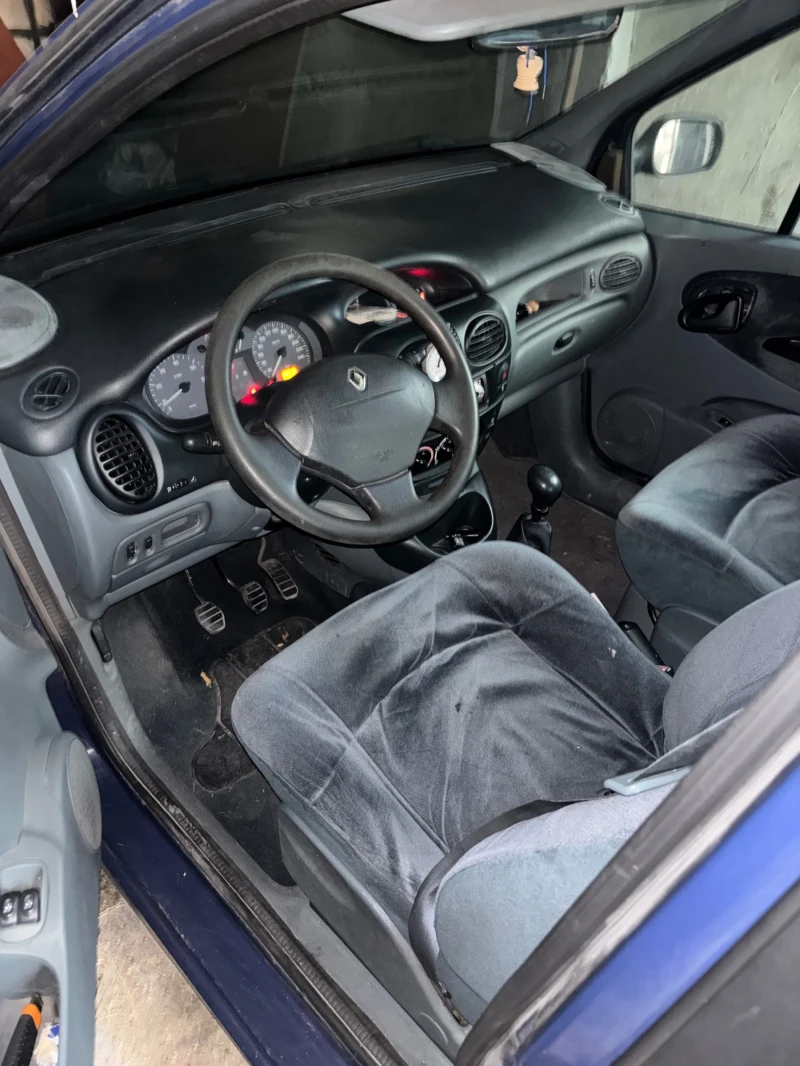 Renault Megane, снимка 2 - Автомобили и джипове - 53125016