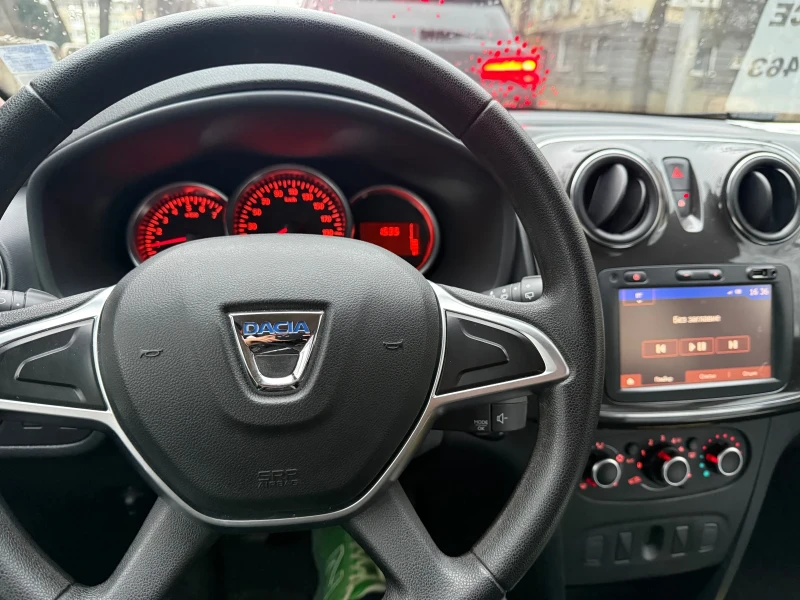 Dacia Sandero 1.0I, снимка 6 - Автомобили и джипове - 53273907