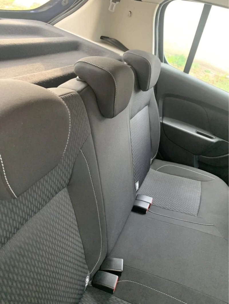 Dacia Sandero 1.0I, снимка 11 - Автомобили и джипове - 53273907