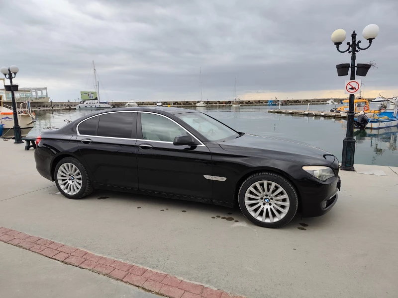 BMW 740 Xdrive, снимка 4 - Автомобили и джипове - 53579653