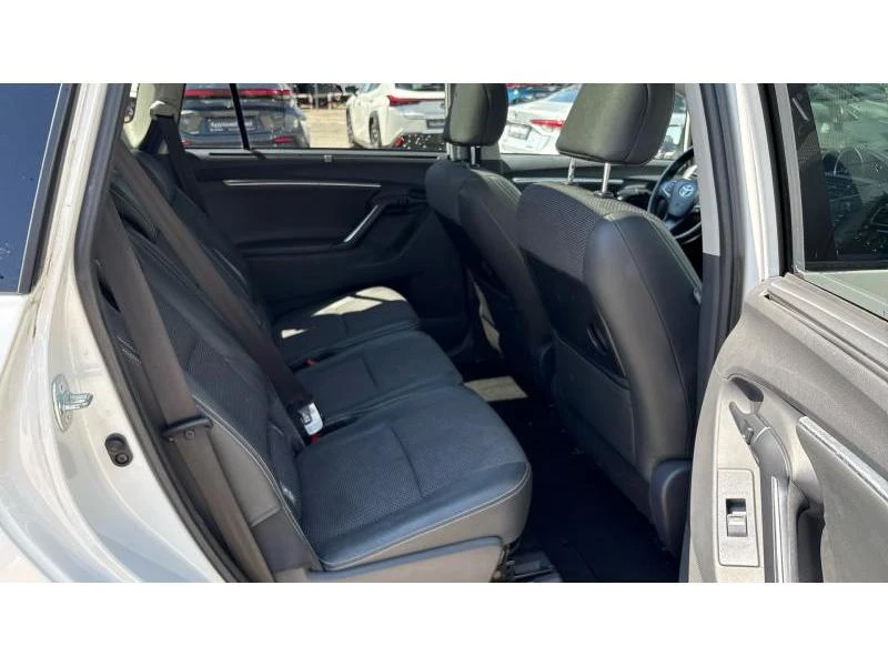 Toyota Verso 1.8P STYLE CVT, снимка 7 - Автомобили и джипове - 55372634