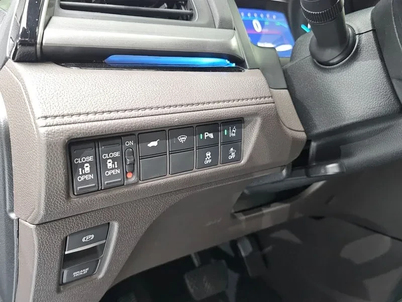 Honda Odyssey 3.5 5Th Generation, снимка 16 - Автомобили и джипове - 55843082