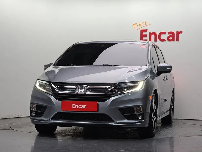 Honda Odyssey 3.5 5Th Generation, снимка 3 - Автомобили и джипове - 55843082