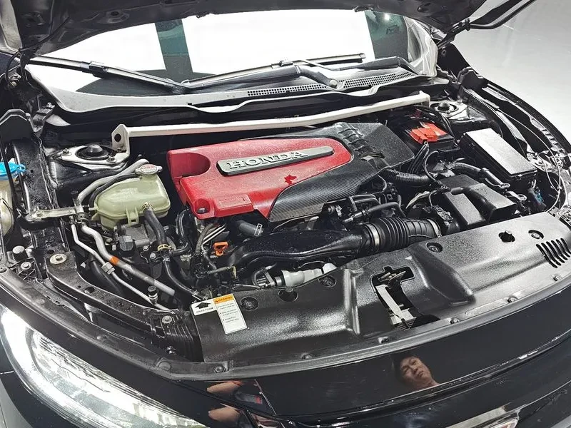 Honda Civic 1.5 10Th Generation, снимка 11 - Автомобили и джипове - 56112248