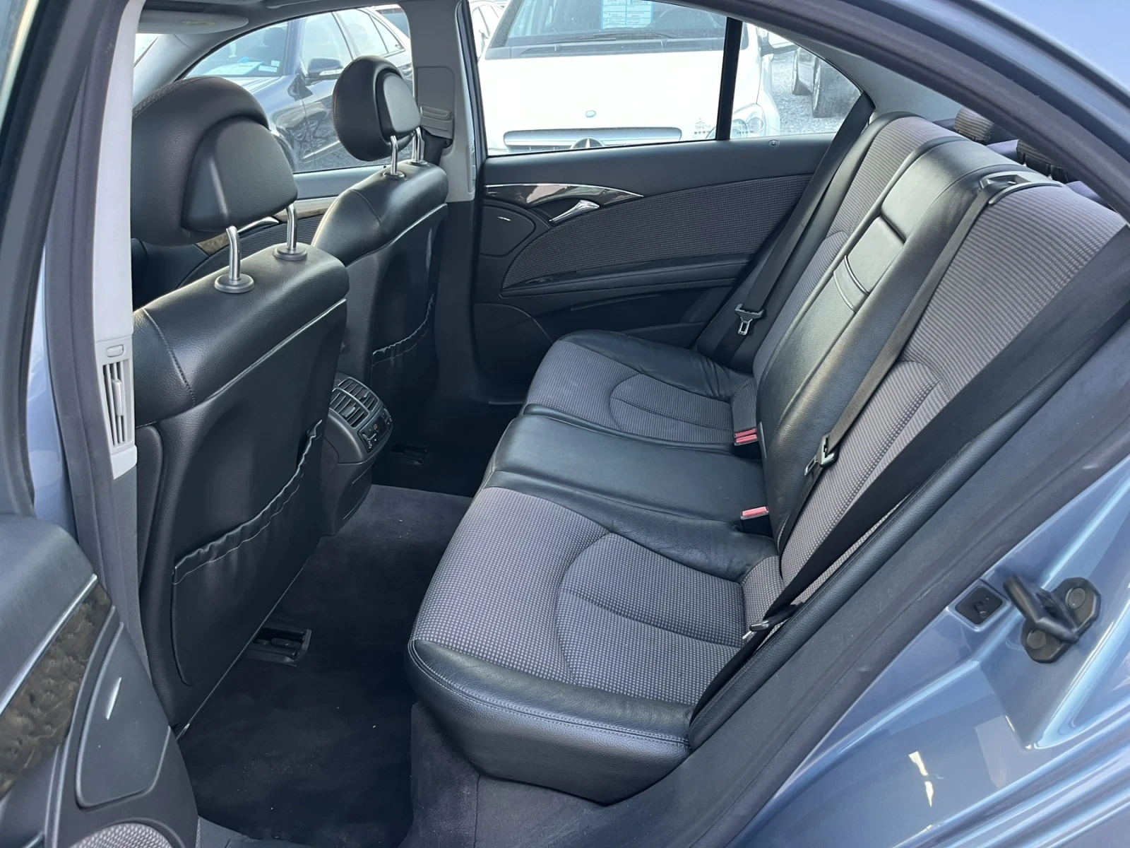 Mercedes-Benz E 500 AMG 4Matik | Mobile.bg   14