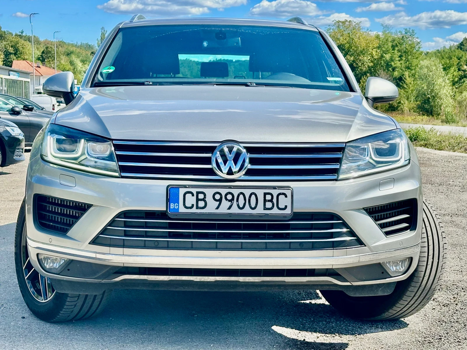 VW Touareg 3.0TDI* REALNI KM* UNIKAT* FULL - изображение 2