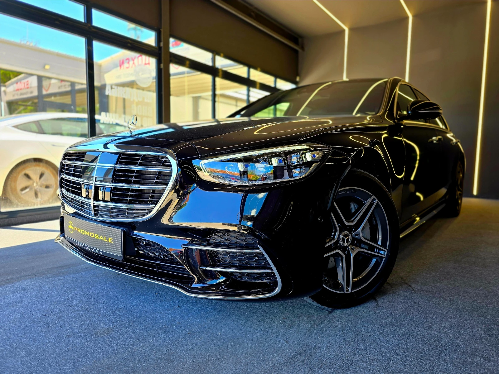 Mercedes-Benz S 450 d  * 4Matic* AMG* Лизинг* Burm* TV* Chauffeur* Exc - изображение 3