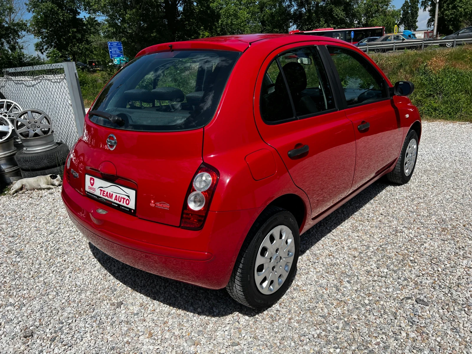 Nissan Micra 1.2i SWISS - изображение 6