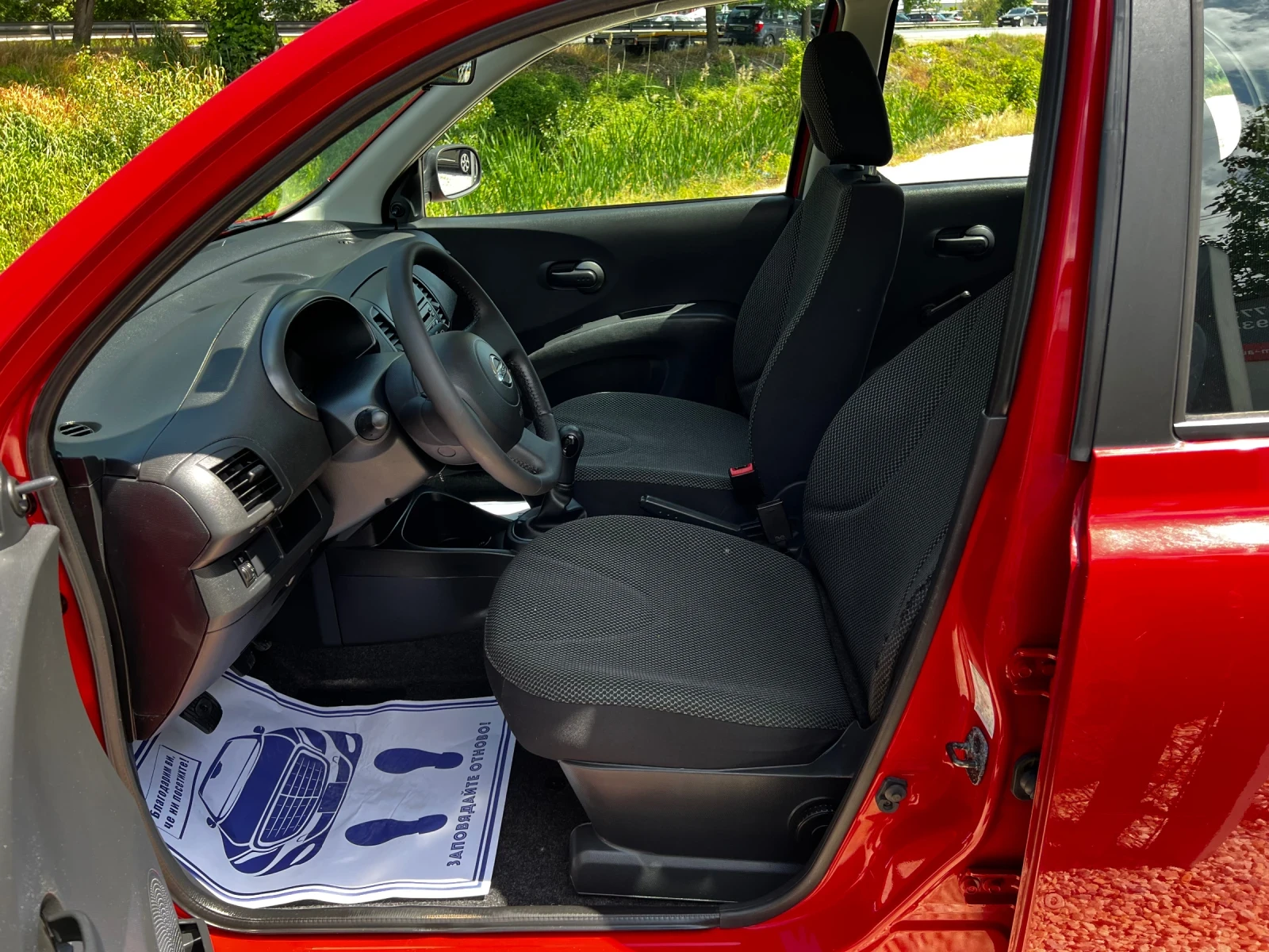 Nissan Micra 1.2i SWISS - изображение 10