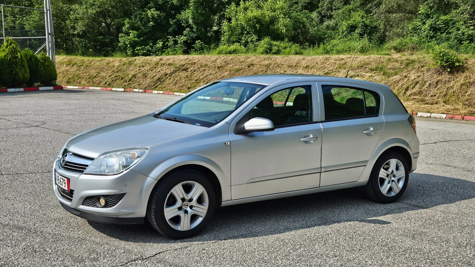 Opel Astra 1.4 Gaz/Klimatik/Facelift - изображение 2